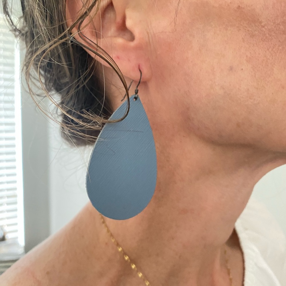 Nickel & Suede Leather Teardrop Earrings in Cornflower Blue, Like New Condition!